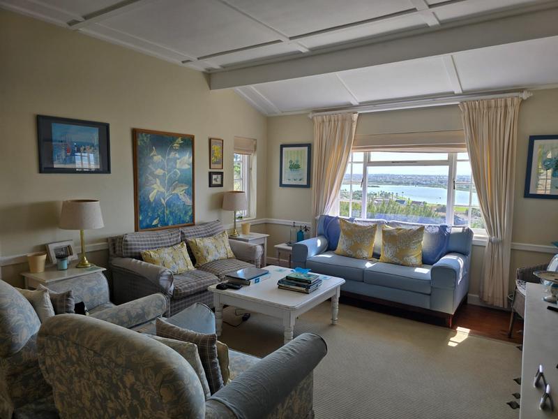 3 Bedroom Property for Sale in Lakeside Western Cape